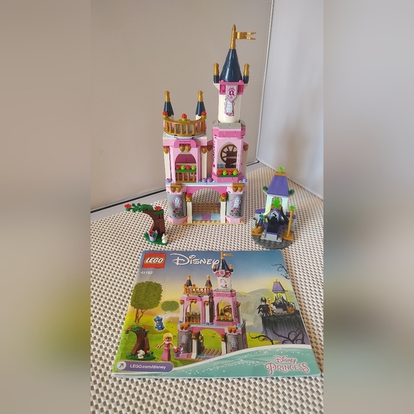 LEGO 41152 Disney Sleeping Beauty's Fairytale Castle - Picture 1 of 3